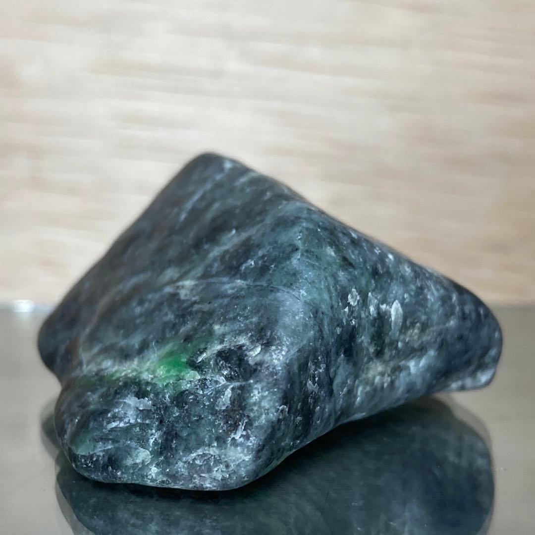 【専用品】糸魚川翡翠　金山谷　黒翡翠　原石　51.2ｇ