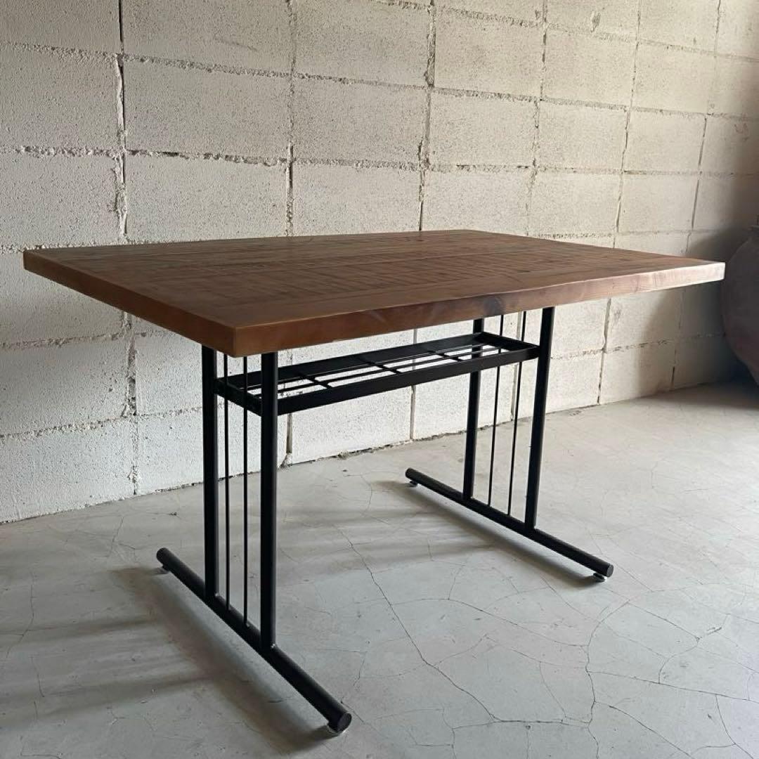 クラッシュゲート　ノットアンティークス　グリット　ダイニングテーブル　パイン古材