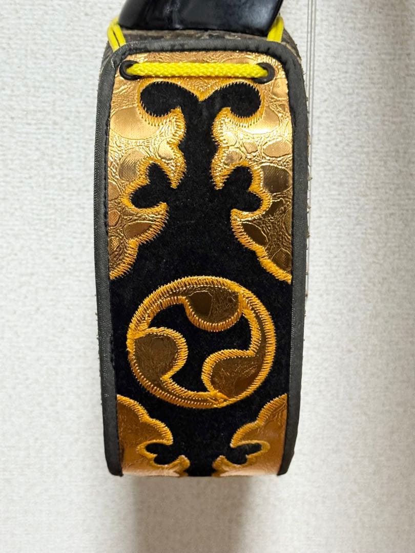 沖縄三線 本蛇革仕様 本皮の通販はau PAY マーケット - 輸入雑貨の