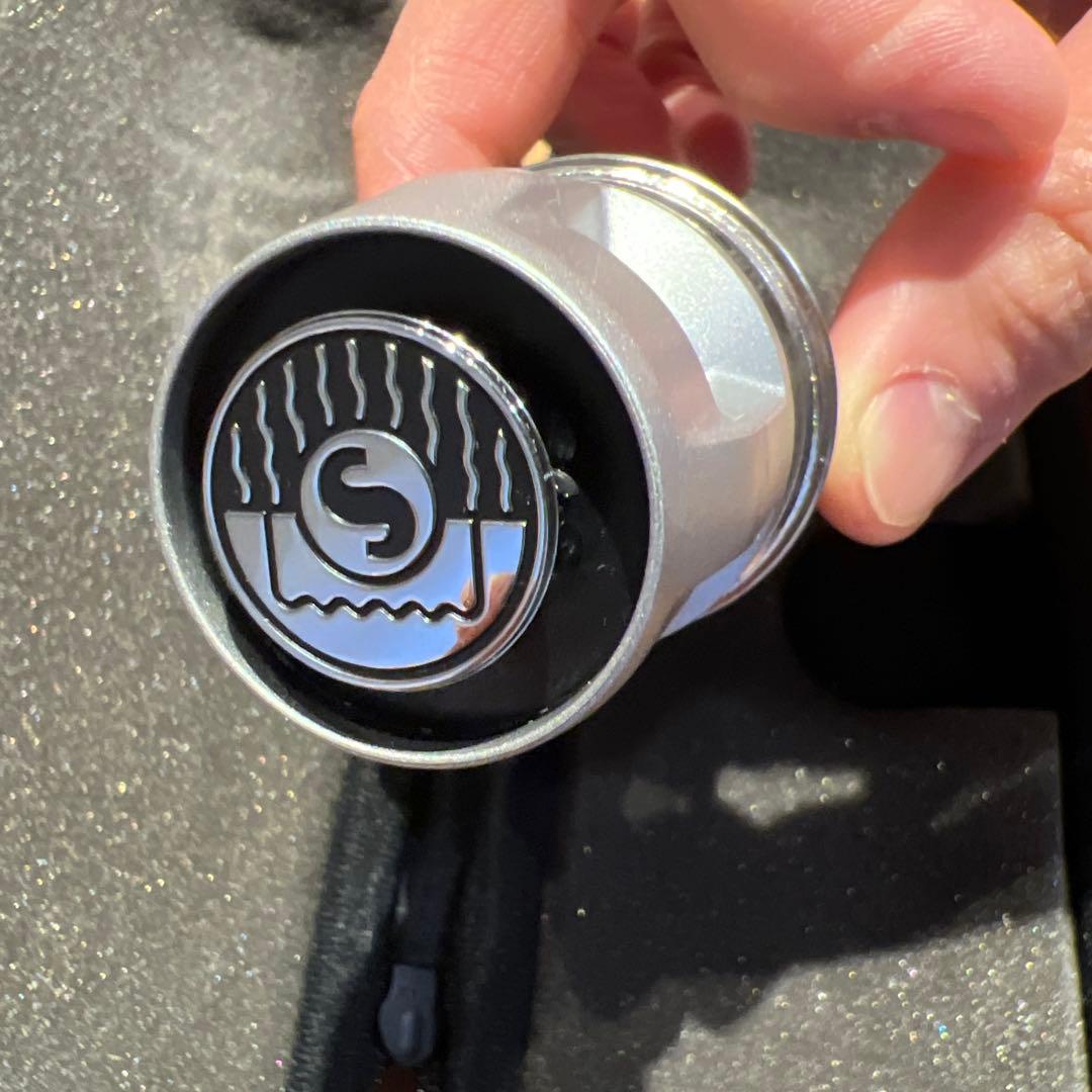 フ*ス様 KSM8 SHURE ダイナミックマイク シルバー ケース付き