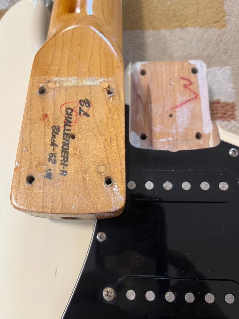 （ジャンク品）Bill Lawrence Challenger