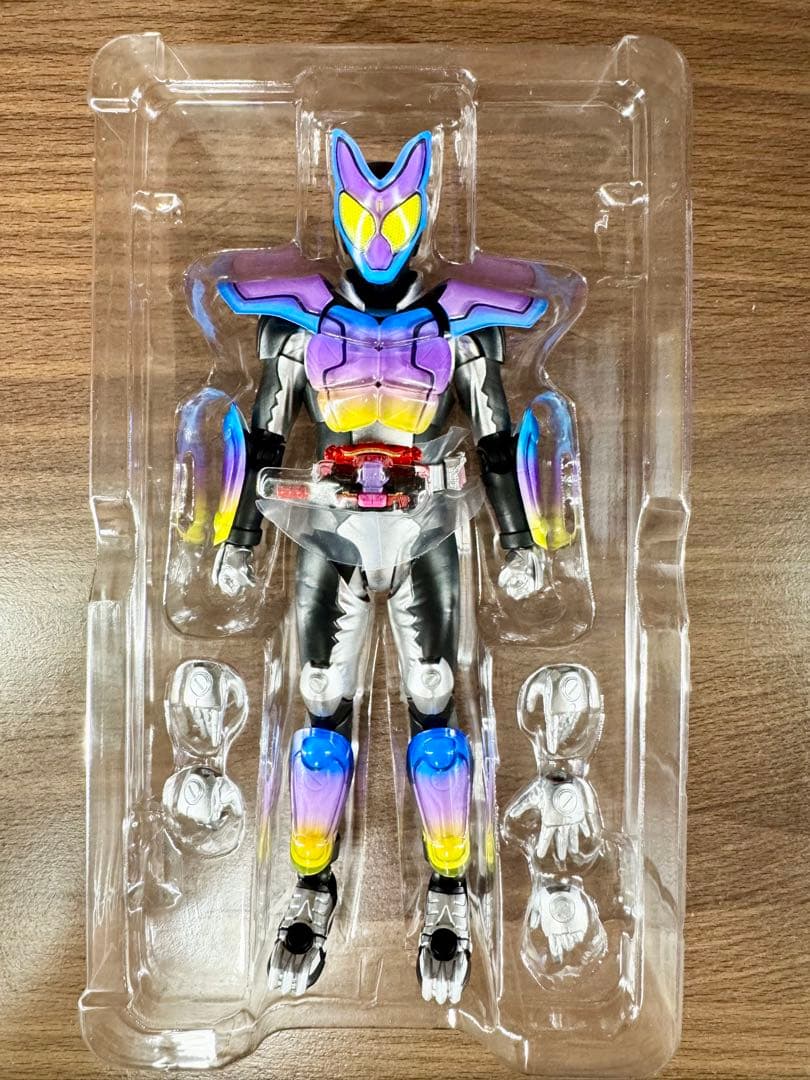 S.H.Figuarts 仮面ライダー ガヴ ヴァレン ヴラム
