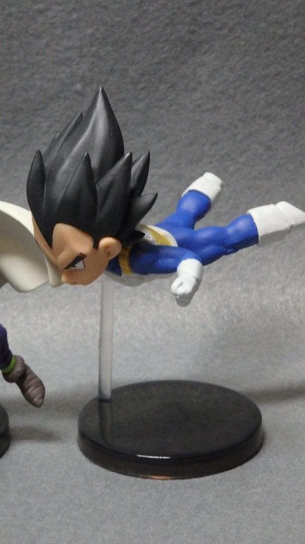 ドラゴンボール ワールドコレクタブルフィギュア メモリアルパレード孫悟空クリリン