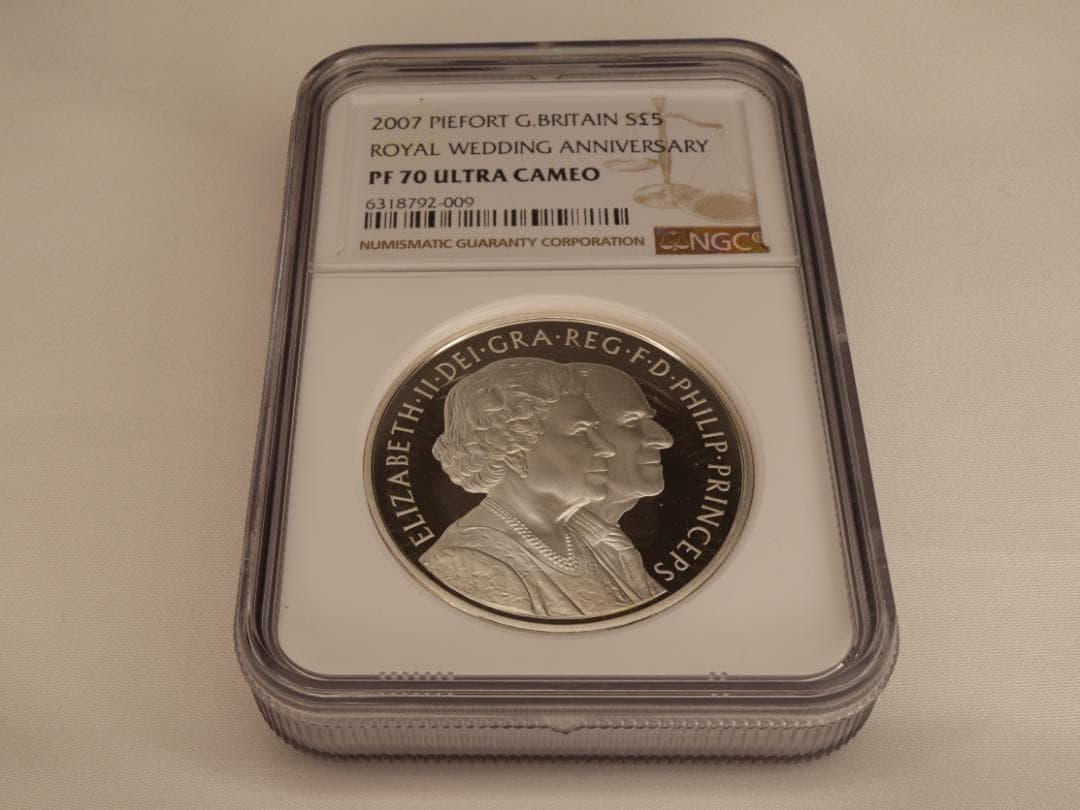 NGC【最高鑑定済】エリザベス女王結婚50周年記念コインPIEFORT PF70