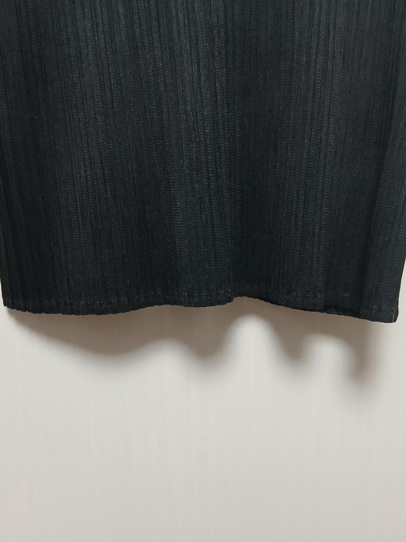 PLEATS PLEASE ISSEY MIYAKE ノースリーブ