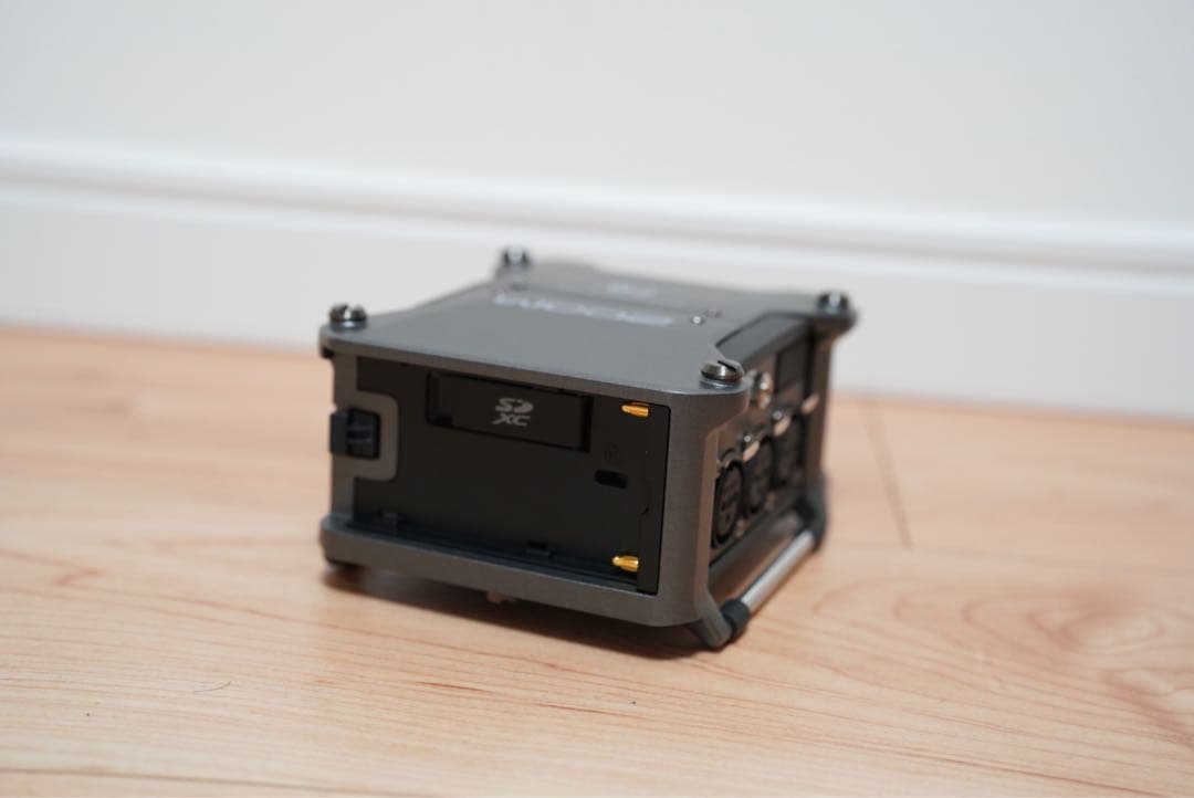 配信機器・PA機器・レコーディング機器 Zoom Field Recorder F6