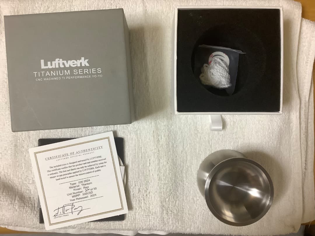 000(トリプルゼロ)2024 Luftverk チタン ヨーヨー