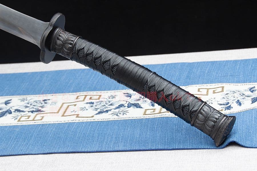 武具　刀装具　日本刀　模造刀   居合刀 蓮華雁翅刀 清腰刀