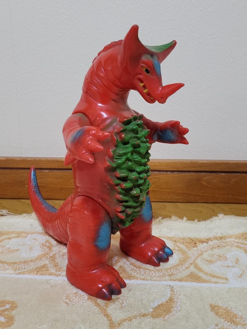 BULLMARK ブルマァク ゴモラ ソフビ