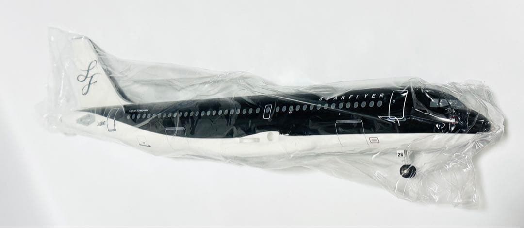 クロスウィング 1/100 A320 進撃の巨人 コラボ　未組立品