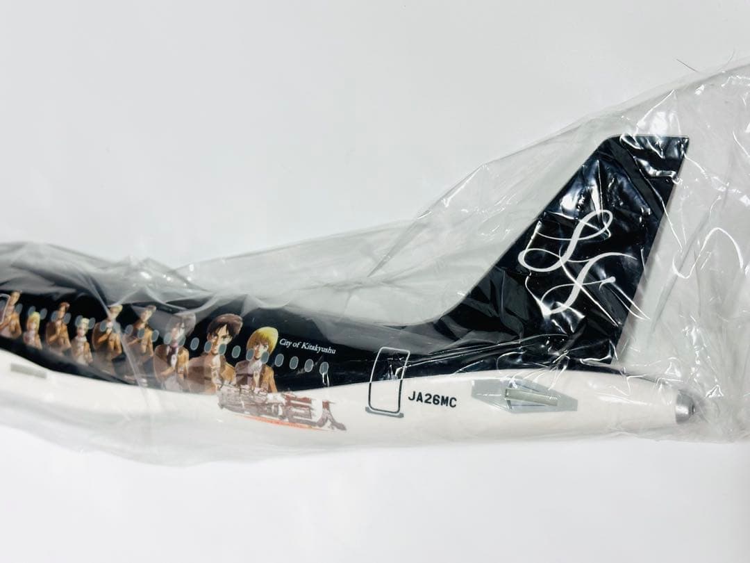 クロスウィング 1/100 A320 進撃の巨人 コラボ 未組立品