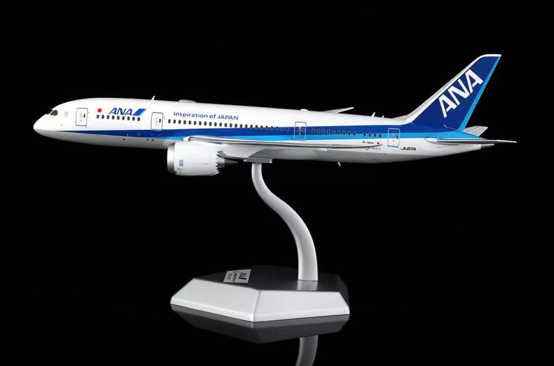 【新品・即納】ANA Boeing 787-8 1/200 JA801A