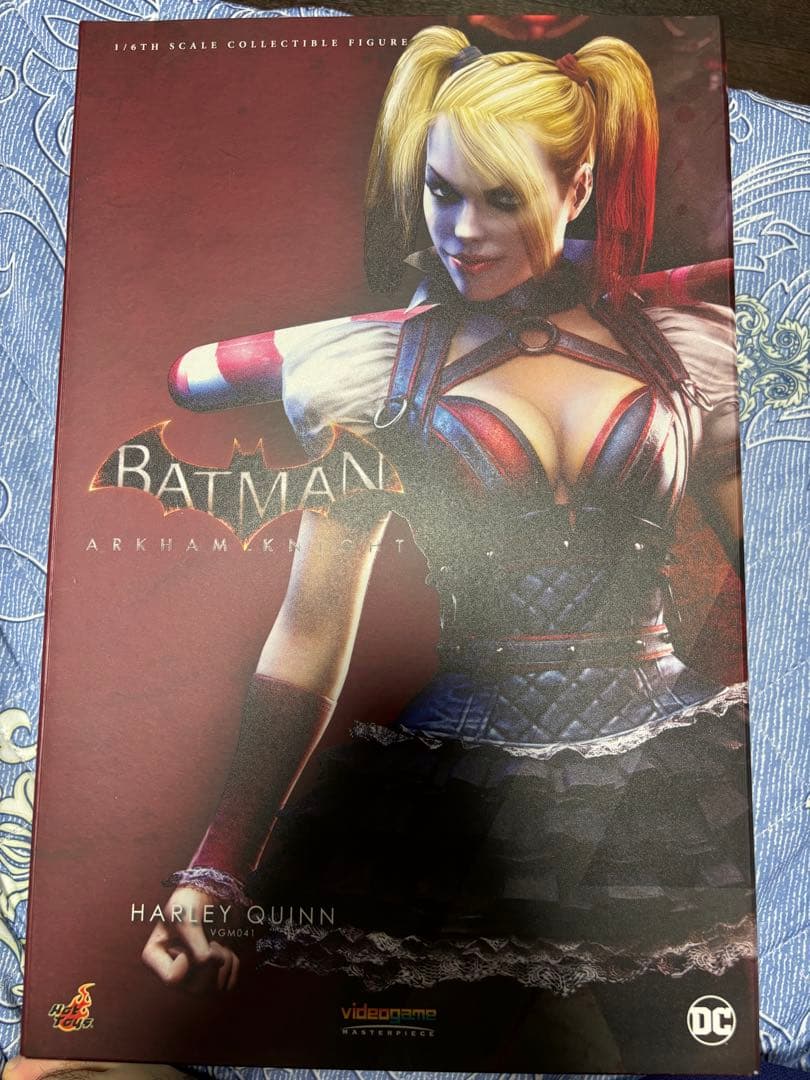 ホットトイズ バットマン アーカムナイト ハーレイ・クイン