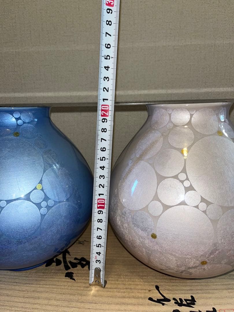 中田一於 淡青釉・淡桜釉 釉裏銀彩 壺 一対 N38 日本工芸