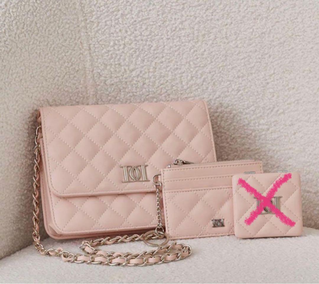 darich DDロゴキルティングトラベルセット ピンク ダーリッチ - メルカリ