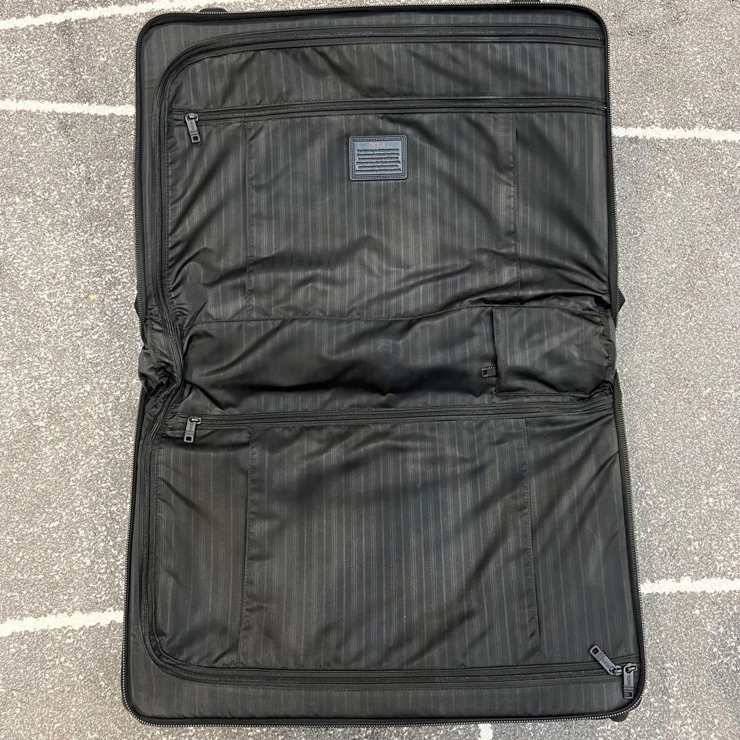 極美品】TUMIアルファ ホイール キャリーオン ガーメント22037DH TUMI