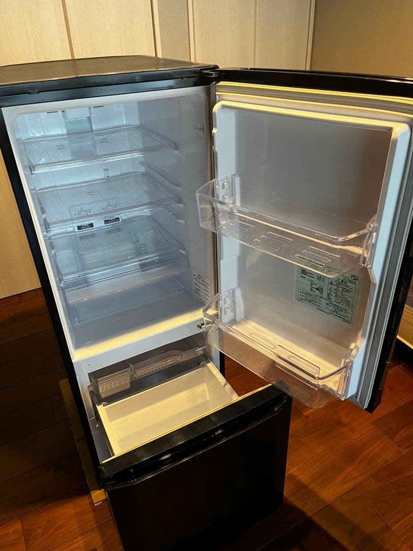 MITSUBISHI MR-P15T-B 冷蔵庫 黒