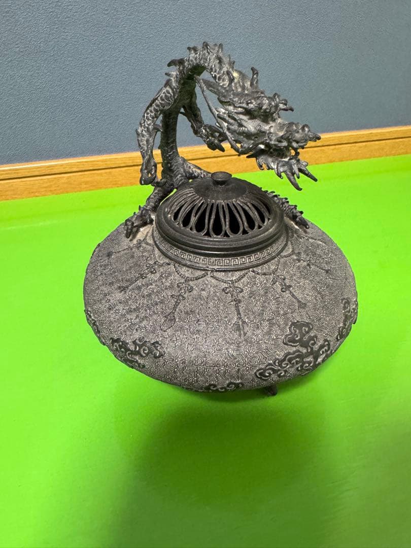 高岡銅器 金工師 米田秀保造 蛹型 鋳銅立龍提手瓔珞