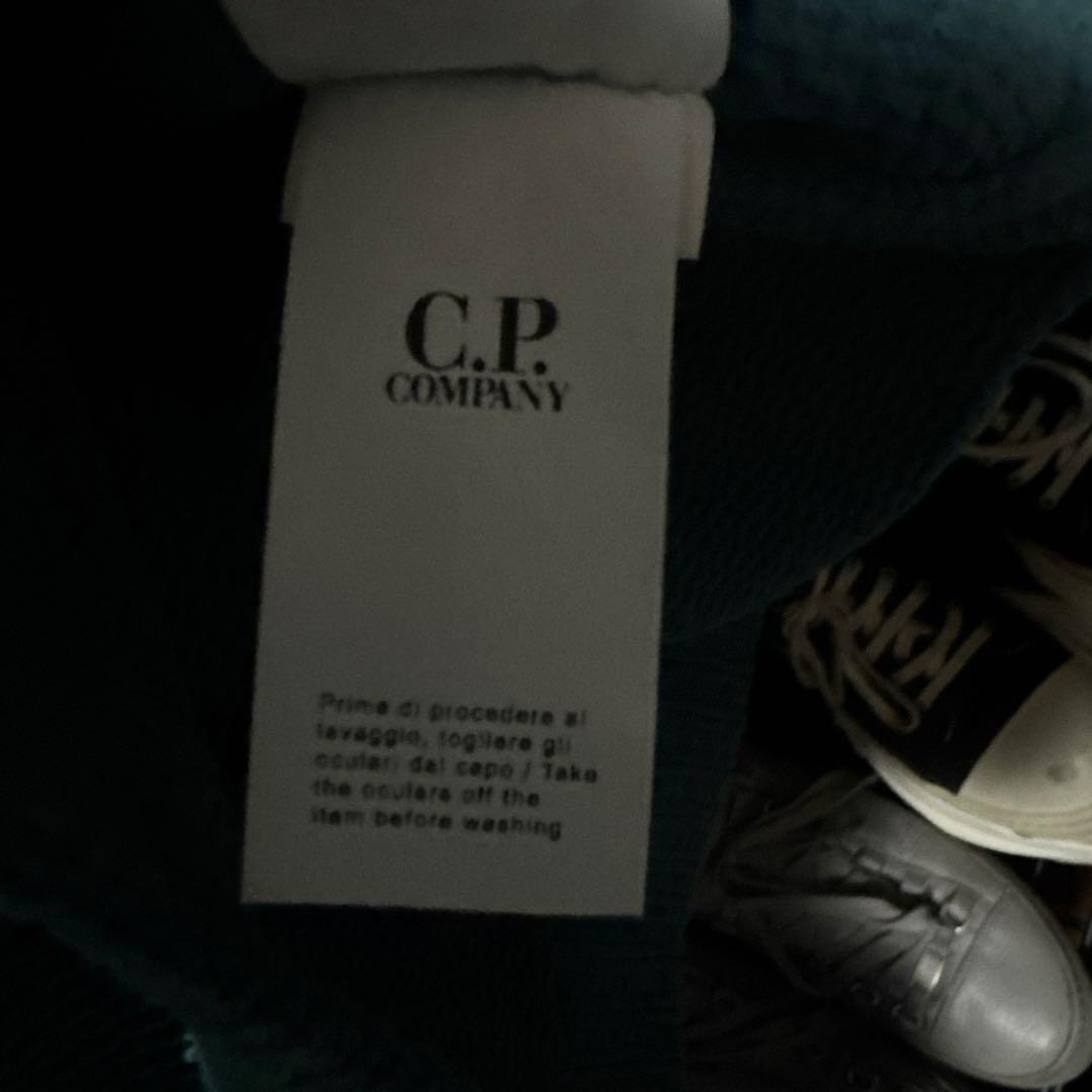 CP COMPANY アクアブルー フード付きパーカー ニット