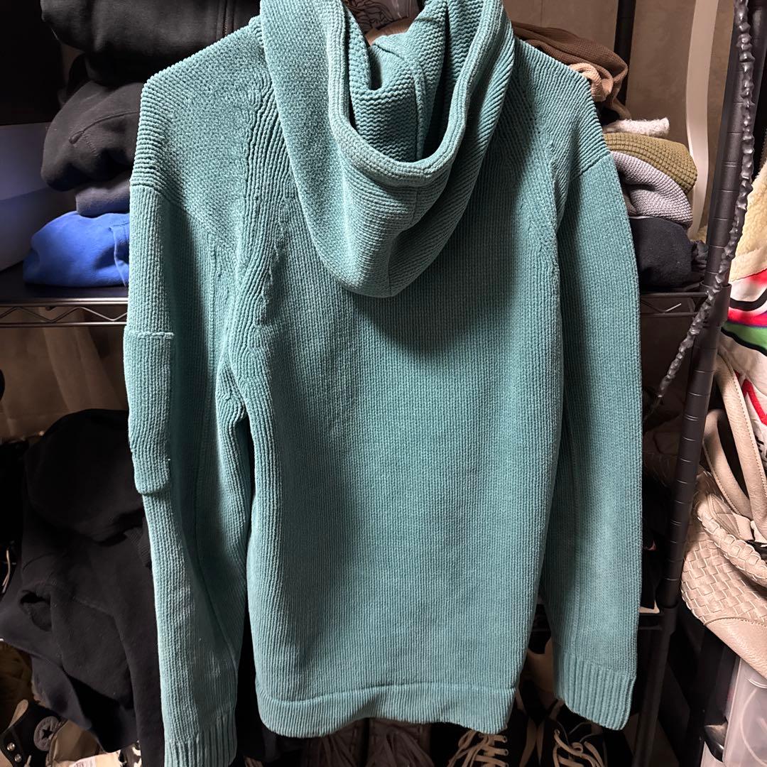 CP COMPANY アクアブルー フード付きパーカー ニット