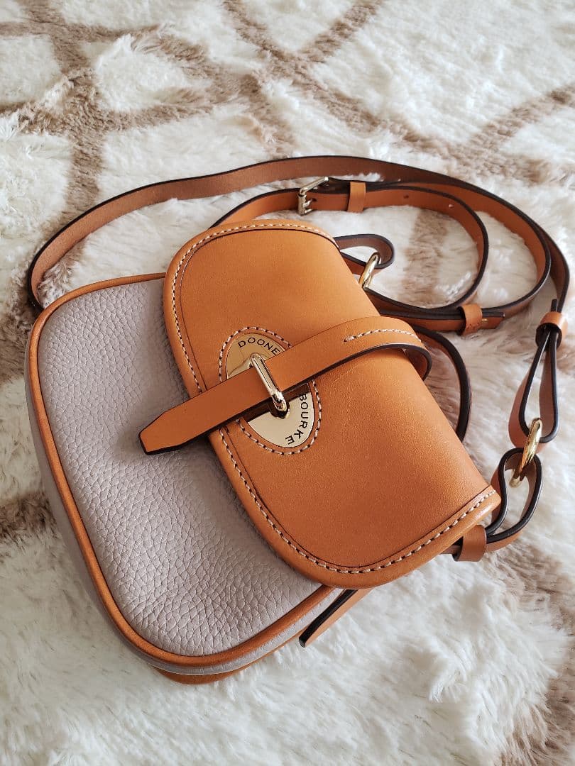 ドゥーニー&バーク ショルダーバッグ グレーパープル