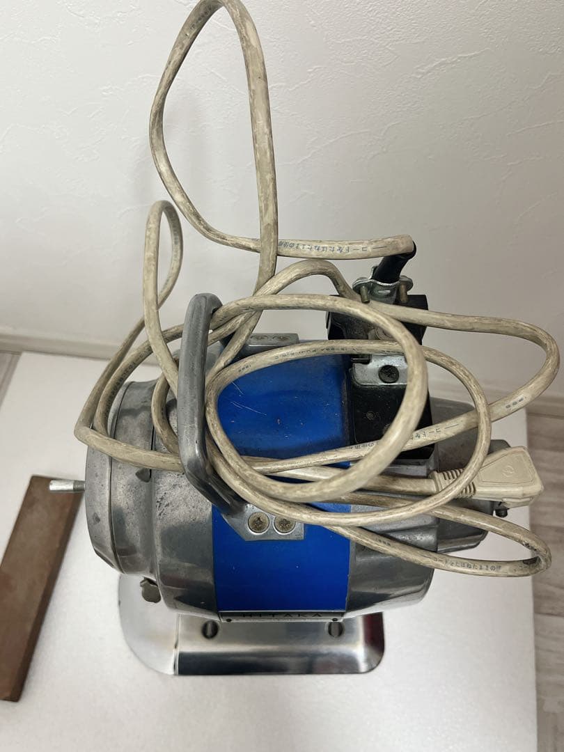 竪刃型裁断機　HITAKA INDUSTRIAL クロスカッター　手芸