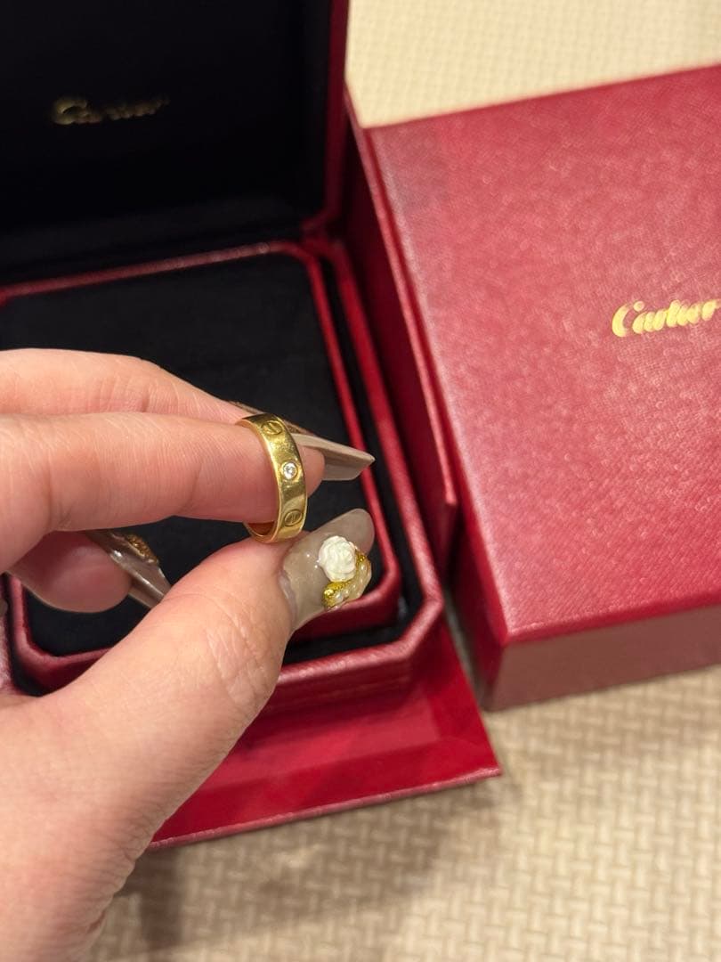 Cartier LOVEリング スモールモデル ダイヤモンド1石