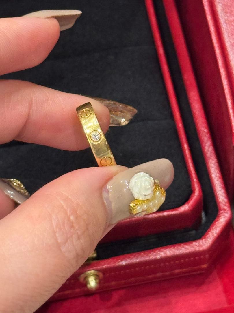 Cartier LOVEリング スモールモデル ダイヤモンド1石