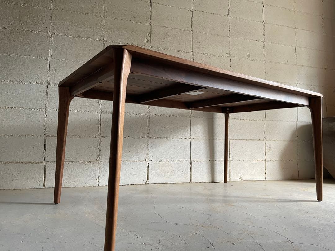 コスパクリエーション　天然木 ウォールナット 無垢材　ダイニングテーブル