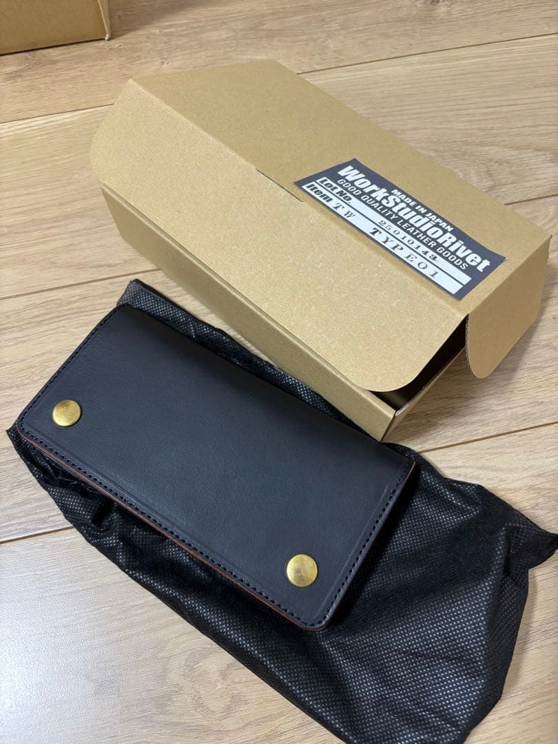 WorkStudioRivet ワークスタジオリベット　ウォレット　茶芯