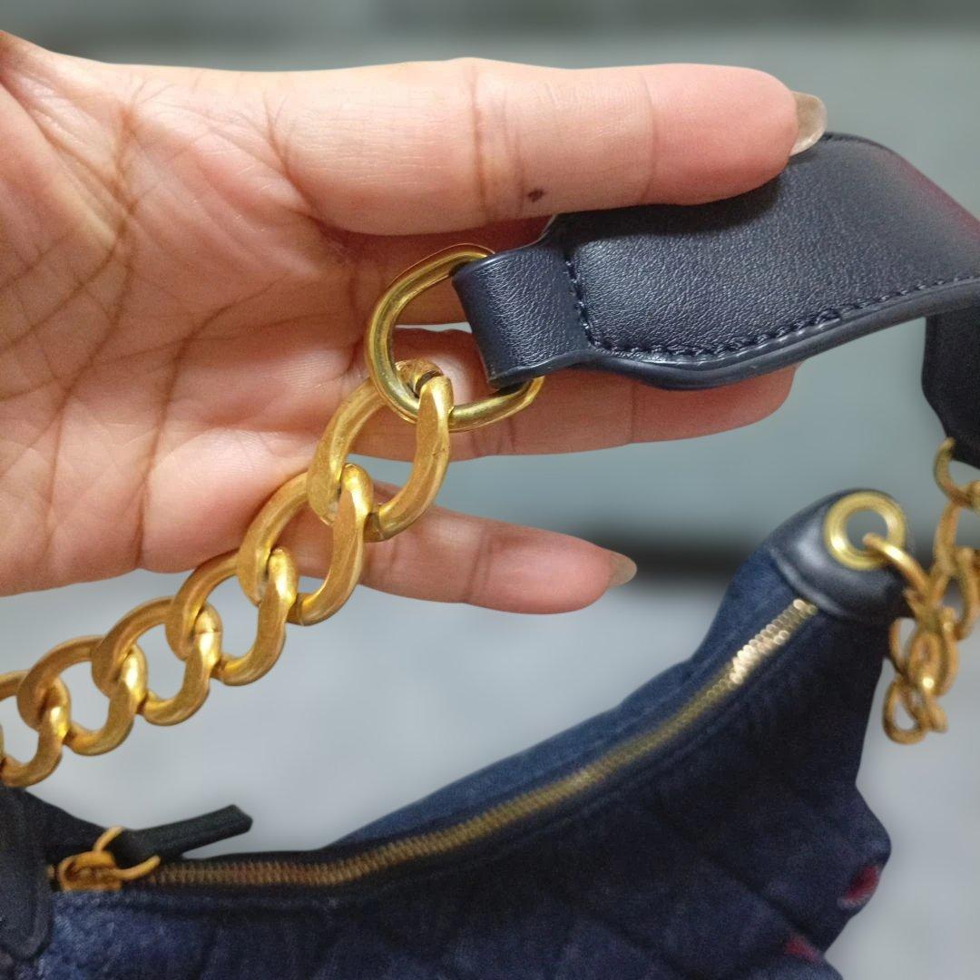 ネイビー ショルダーバッグ