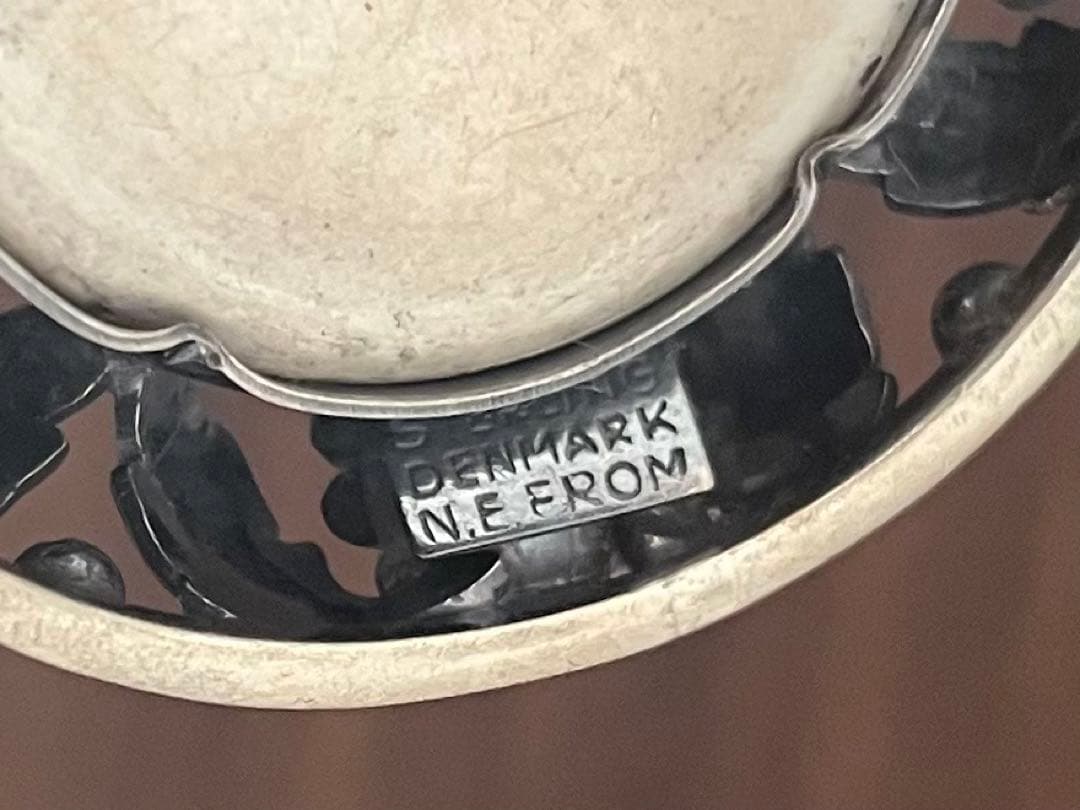 N . E . FROM ピン ブローチ ヴィンテージ アンティーク