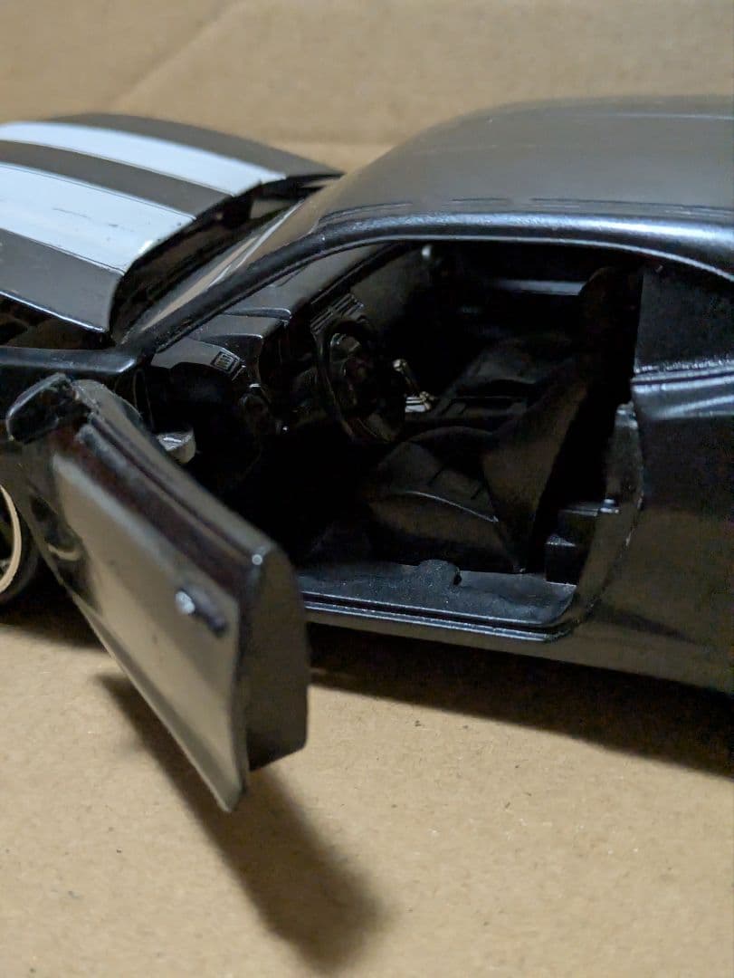 シボレー　2010 カマロ SS　1/24