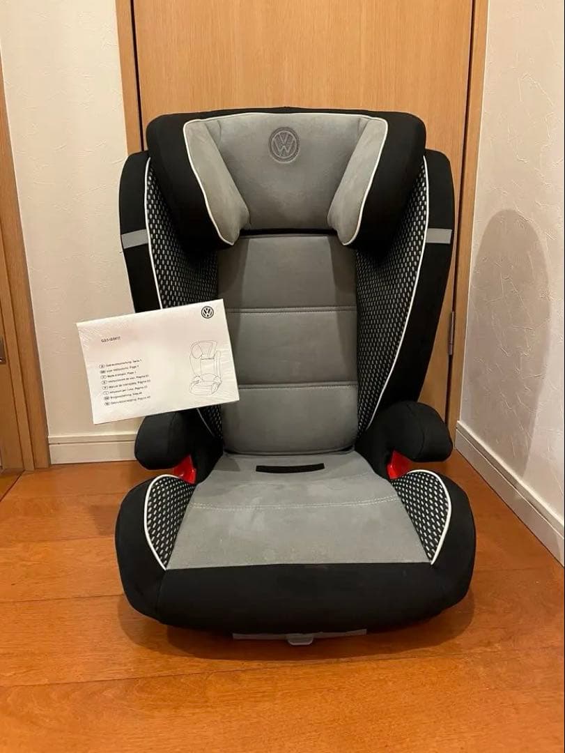 送料込み】フォルクスワーゲン VW 純正チャイルドシートISOFIX（中古品