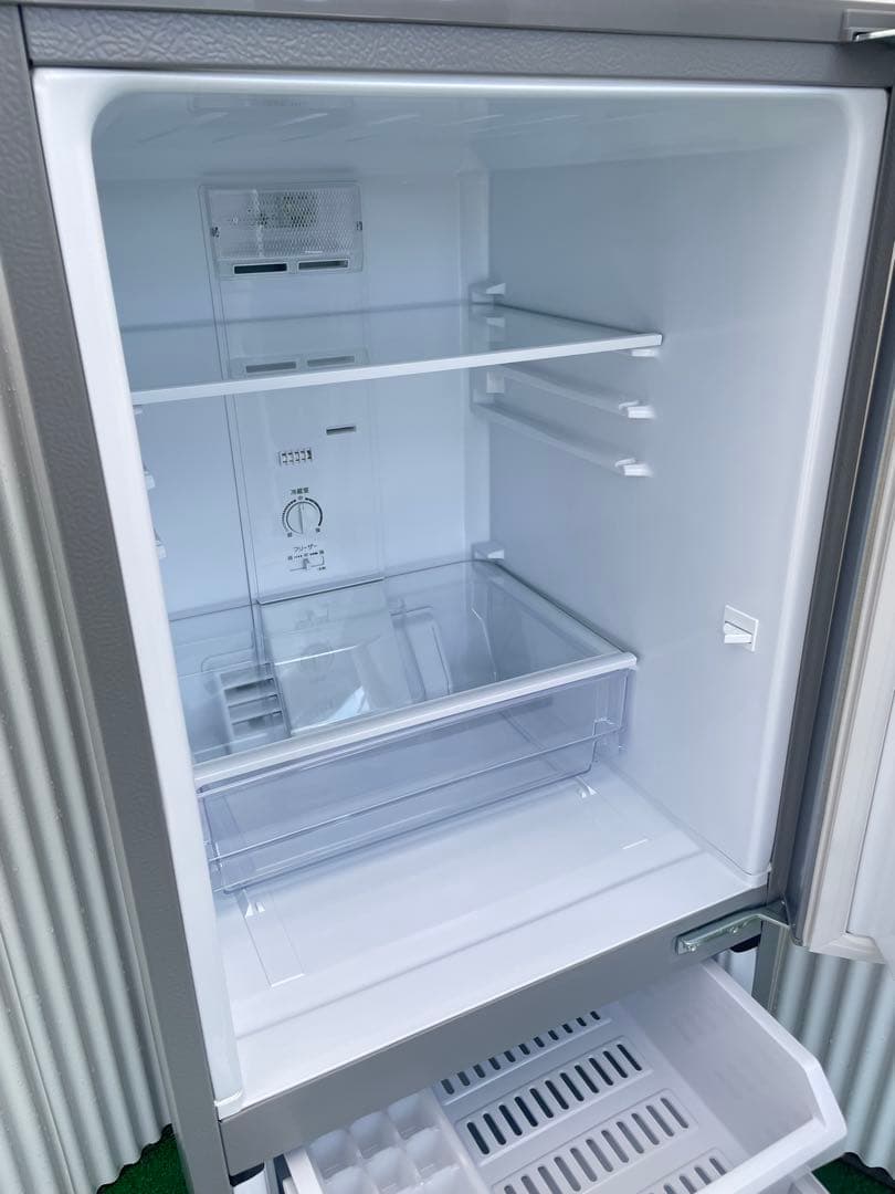 837 アクア ブラッシュシルバー2ドア冷蔵庫 一人暮らし 単身 大容量冷凍室