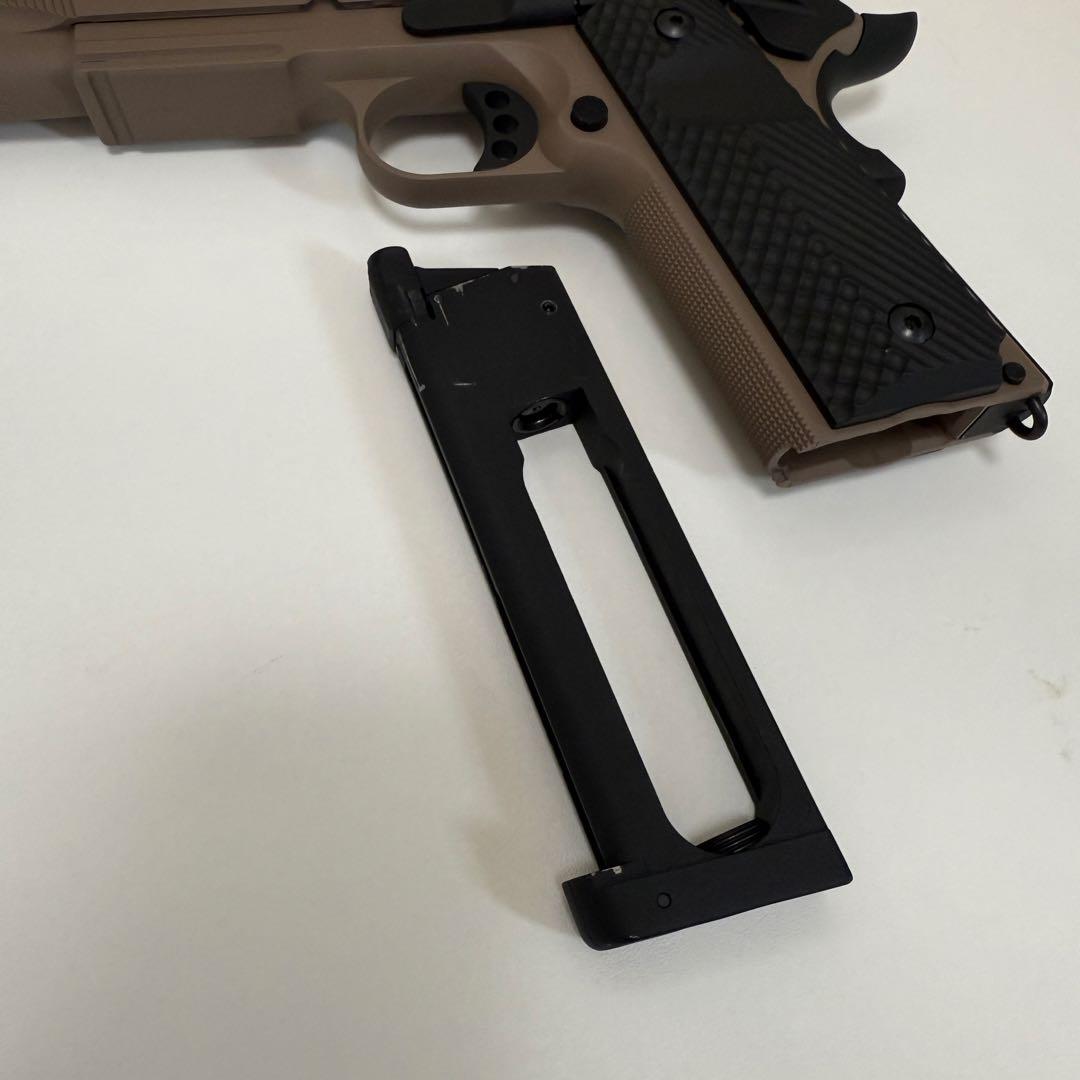 Carbon8 M45 DOC ガスガン