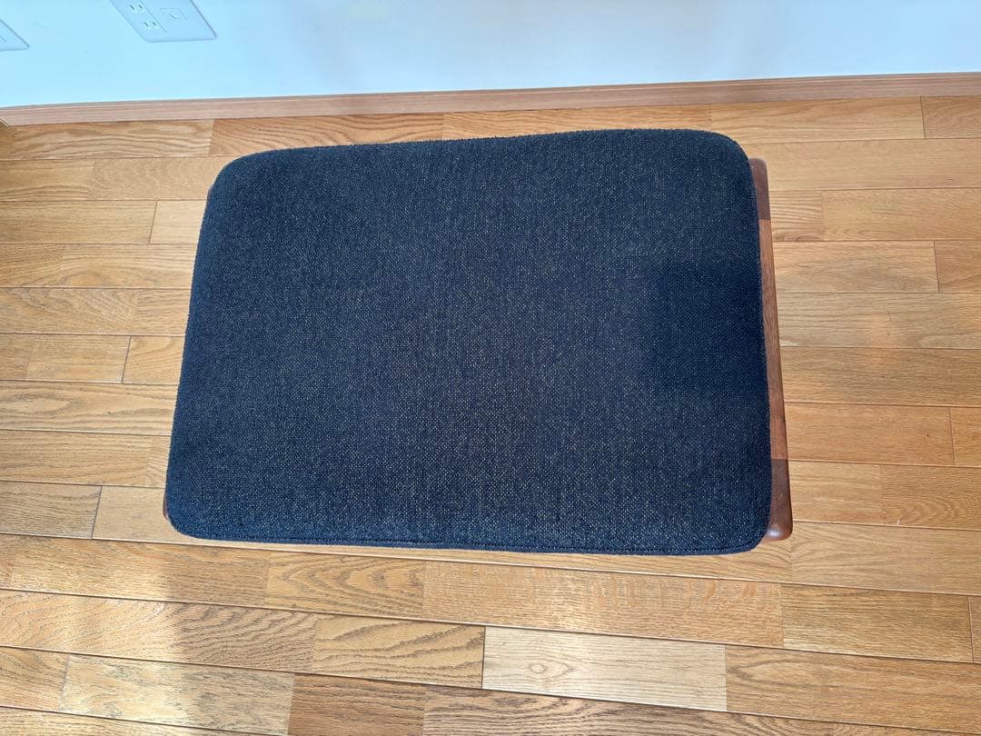 ナガノインテリア スツールLC007 ウォールナット無垢オットマン