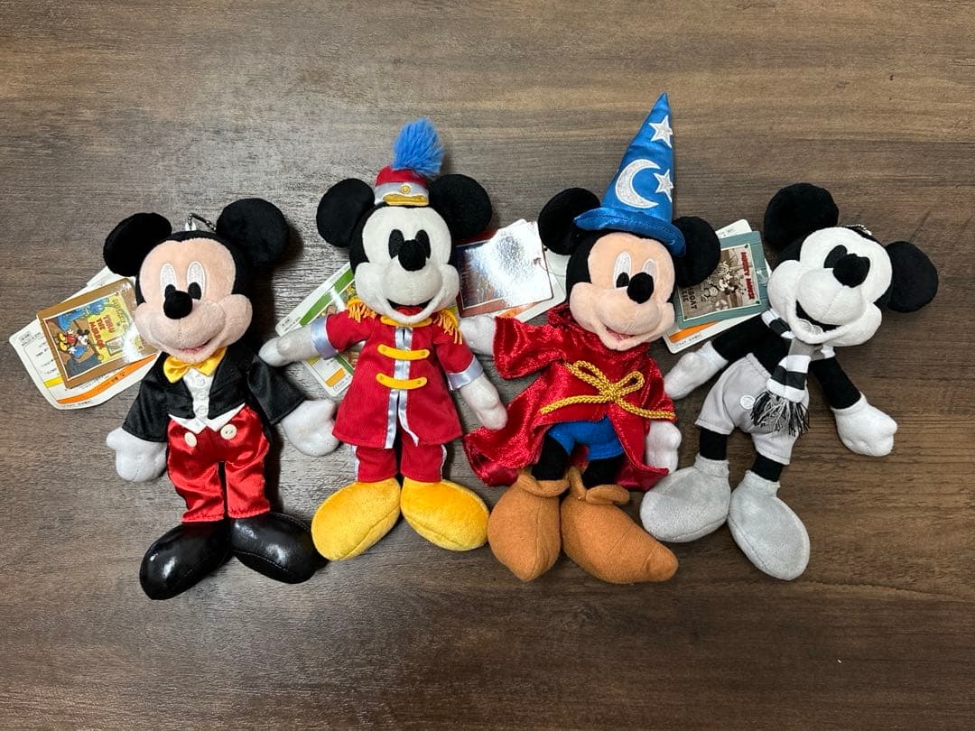 ミトミ ぬいぐるみバッジ 2026】ディズニーぬいぐるみバッジまとめ！ランド・シー限定ぬいばまとめ！