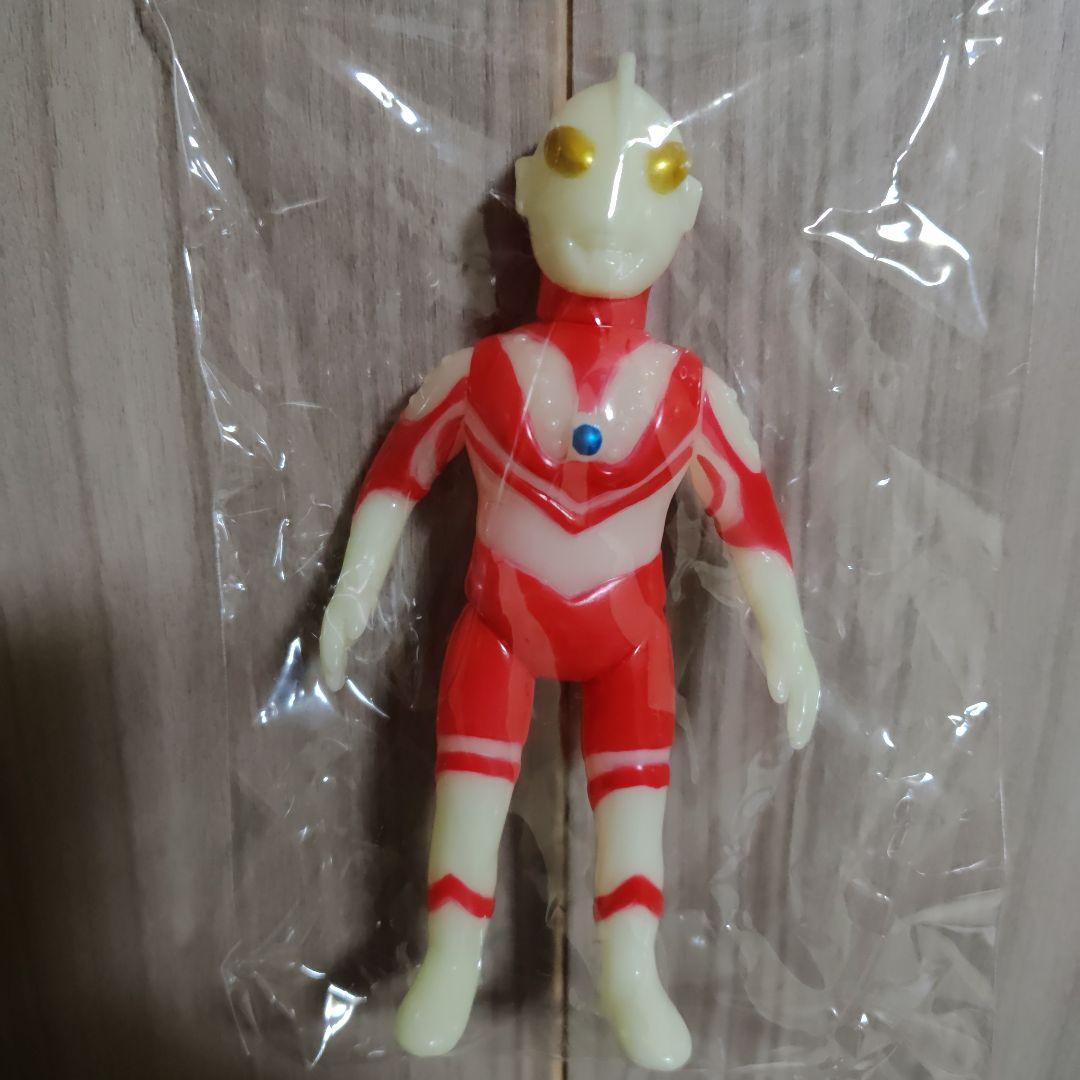 ヤモマーク 蓄光ゾフィー