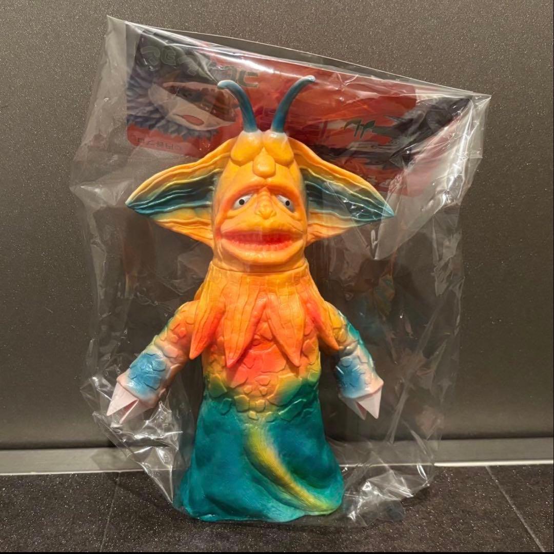 ベアモデル ヤメタランス ブルマァク m1号 ソフビ 怪獣郷 - メルカリ