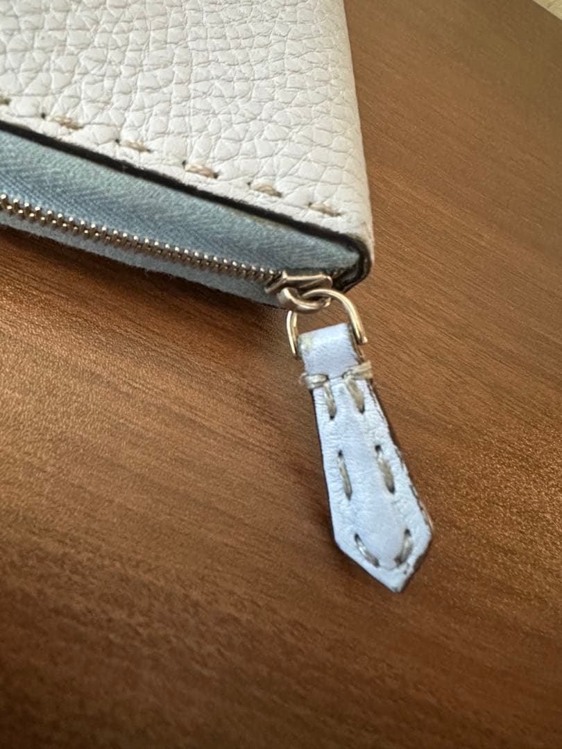 FENDI フェンディ レザー ケース ブルー系