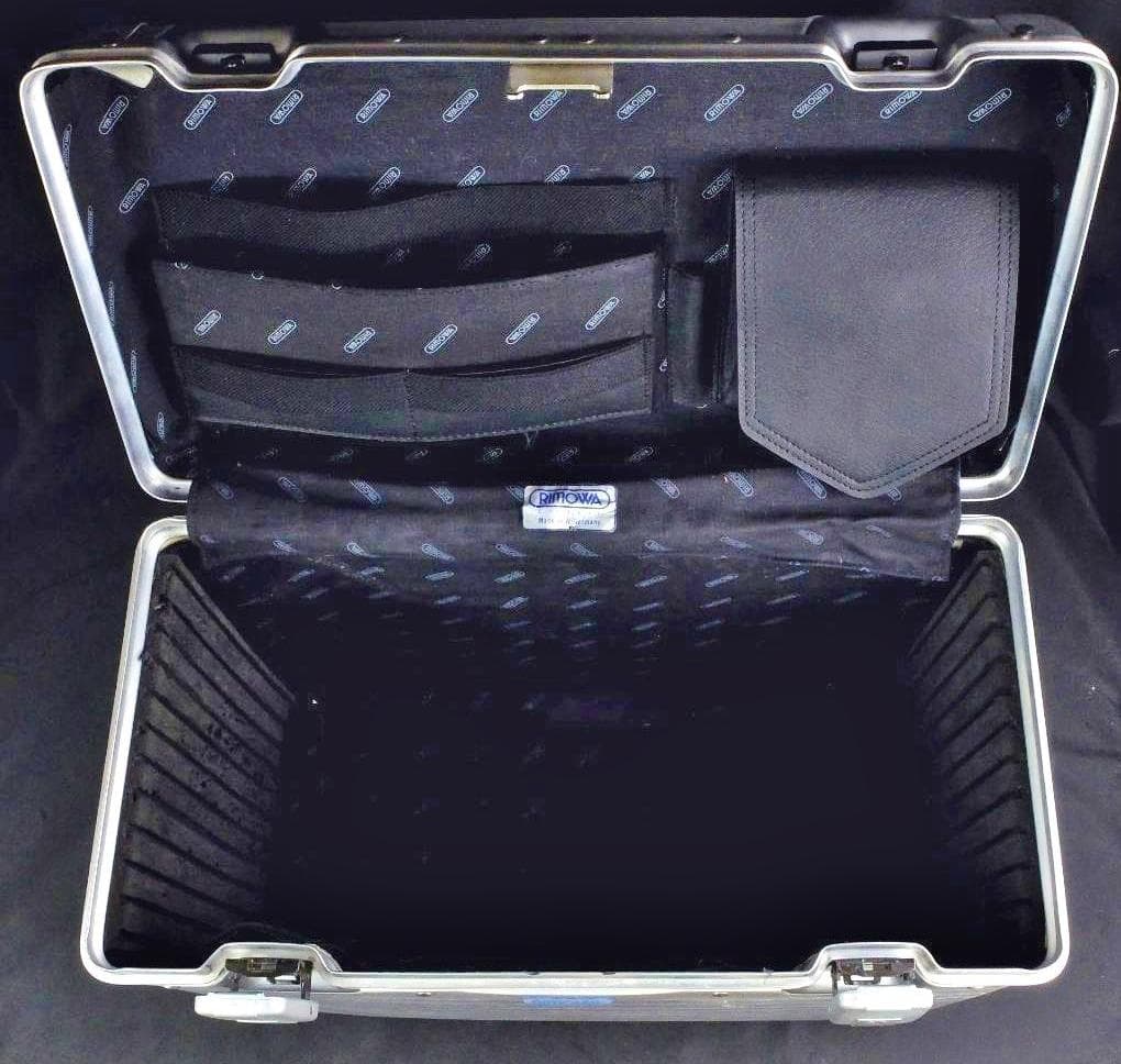 リモワ TOPAS 廃盤『パイロットケース』アルミ（XL）38L（1420