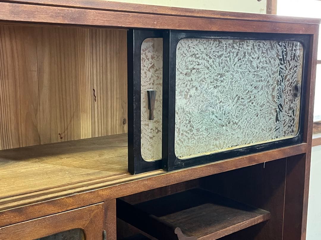 M*n様 アンティーク木製水屋箪笥 ガラス戸棚 飾り棚 レトロ食器棚の