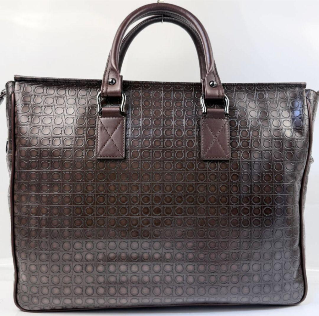【未使用品・最高級品】サルヴァトーレ・フェラガモ 　ビジネスバッグ