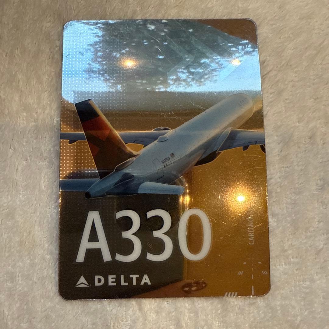 デルタ航空 トレーディングカード2枚セット 新品 レア 入手困難 - メルカリ