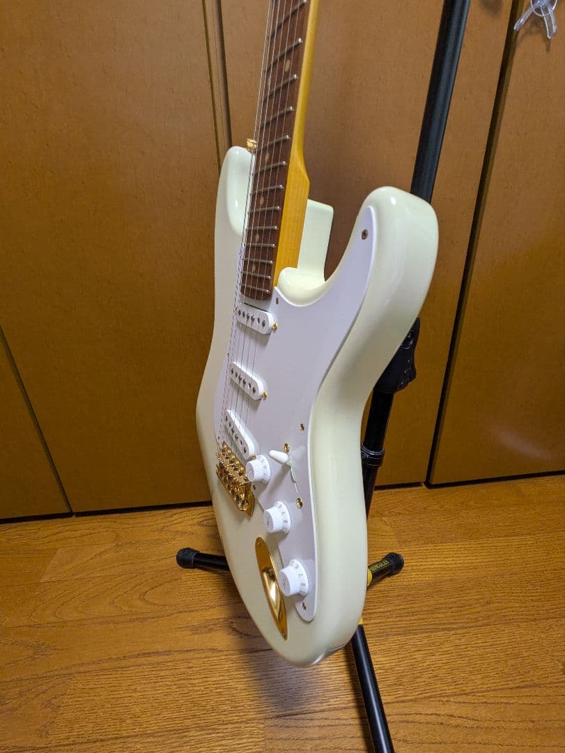VanZandt STV-R3 white blonde ゴールドパーツ