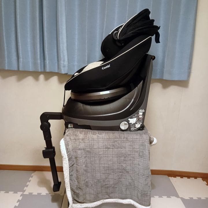 【美品】コンビ クルムーヴスマートISOFIXエッグショックJJ-650Ltd⭐︎