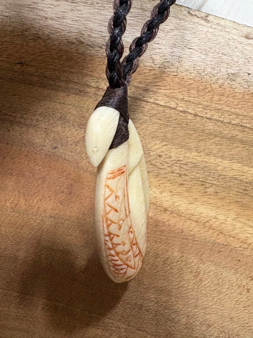 ボーンカービングネックレス(sw62)マッコウ アクセサリー