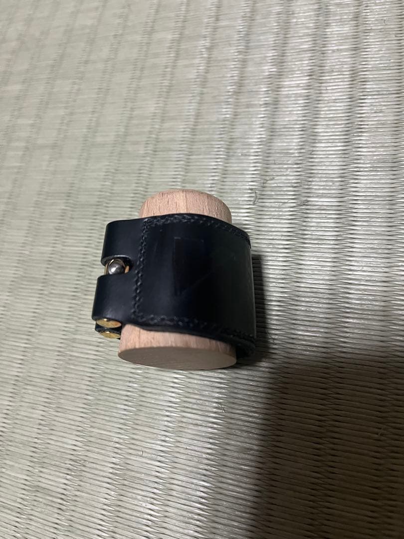 Vandoren LC28P テナーサックスレザーリガチャー