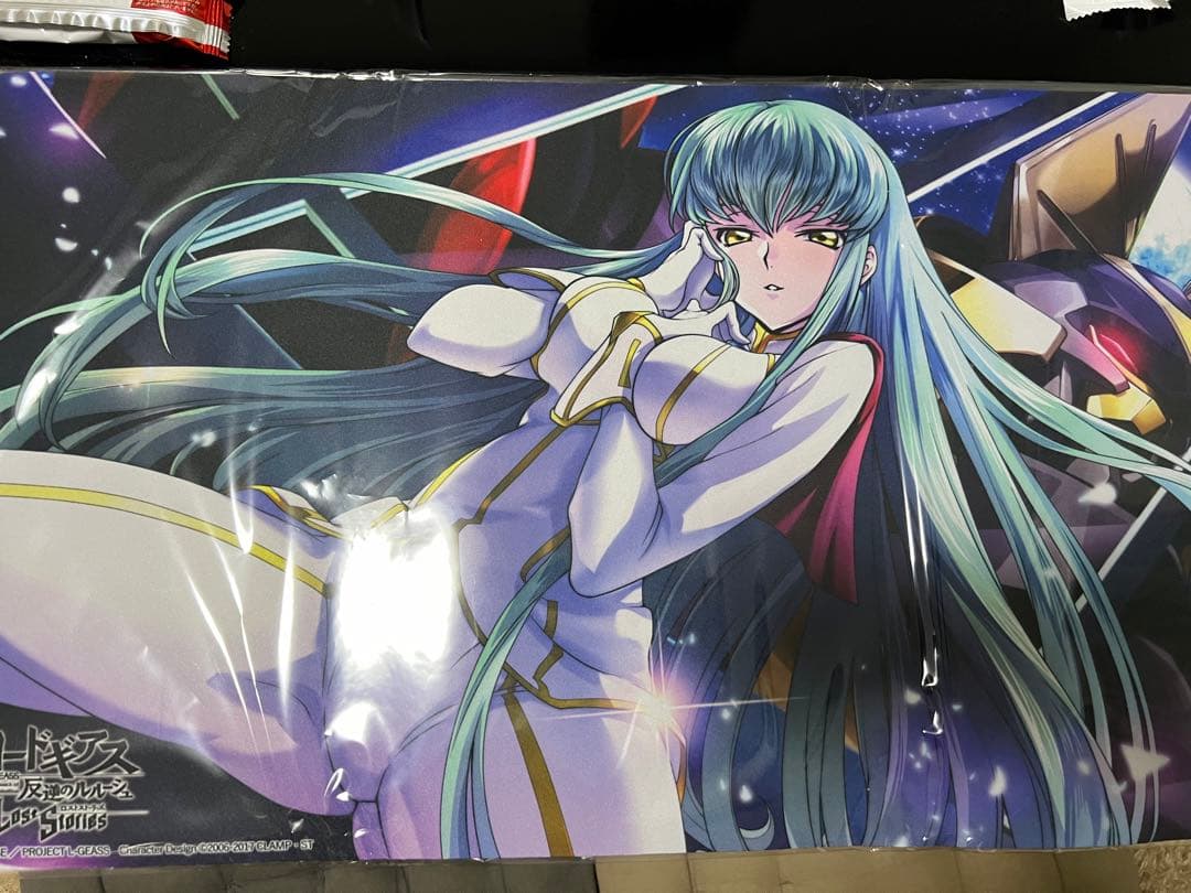 コードギアス　プレイマット 2種　カレン　C.C.